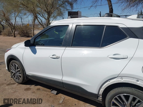 2024 Nissan Kicks SV with VIN 3N1CP5CV3RL496072, listed as a IAAI auction lot 41827609 with 9,059 mi miles. Bid and sale history available at carsss.com. Image 15.