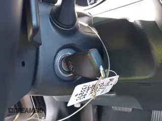 2023 Toyota Camry SE z VIN 4T1G11AKXPU747251, wystawiony jako IAAI lot #42388819 z przebiegiem 39 542 mil mil oraz . Historia ofert i sprzedaży dostępna na DreamBid. Obrazek 11.