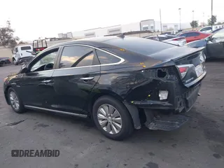 2017 Hyundai Sonata SE with VIN KMHE24L13HA055104, listed as a IAAI auction lot 41901568 with 100,456 mi miles and . Bid and sale history available at DreamBid. Image 15.
