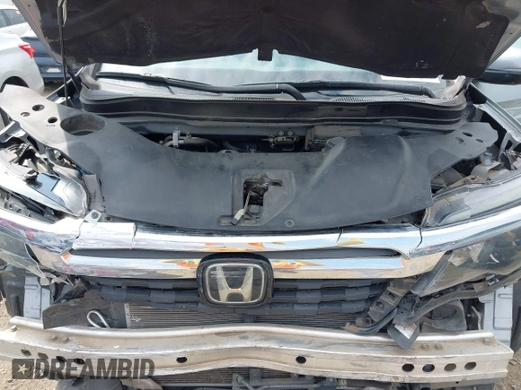 2019 Honda Ridgeline RTL-E with VIN 5FPYK3F73KB006244, listed as a IAAI auction lot 42167460 with 53,498 mi miles and . Bid and sale history available at DreamBid. Image 10.