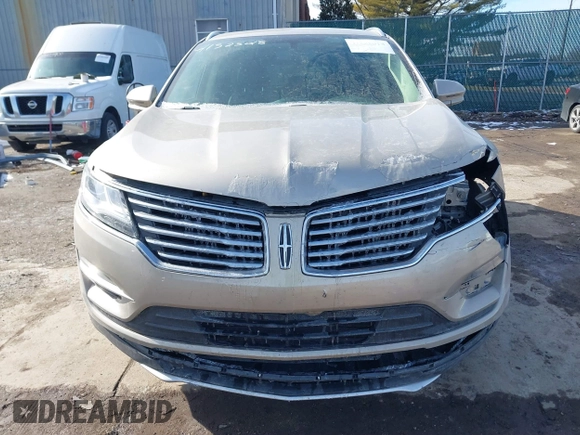 2015 Lincoln MKC z VIN 5LMCJ2A96FUJ47386, wystawiony jako IAAI lot #41525018 z przebiegiem 97 670 mil mil oraz . Historia ofert i sprzedaży dostępna na DreamBid. Obrazek 12.