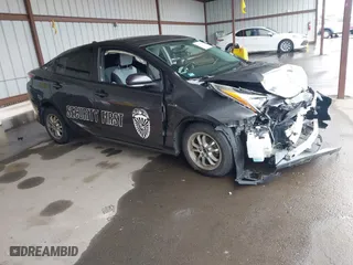 2016 Toyota Prius Two with VIN JTDKBRFU8G3008146, listed as a IAAI auction lot 41920005 with 116,613 mi miles. Bid and sale history available at carsss.com. Image 1.