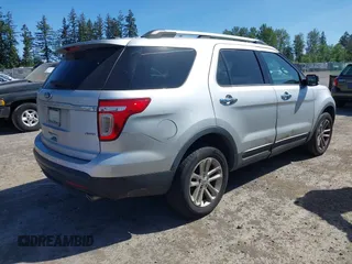 2011 Ford Explorer XLT z VIN 1FMHK8D84BGA77150, wystawiony jako IAAI lot #42337861 z przebiegiem 139 448 mil mil oraz . Historia ofert i sprzedaży dostępna na DreamBid. Obrazek 4.