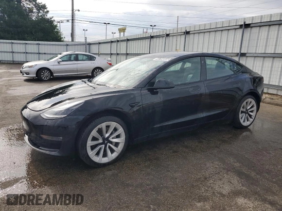 2022 Tesla Model 3 Long Range z VIN 5YJ3E1EB4NF285924, wystawiony jako Copart lot #59734055 z przebiegiem 116 680 mil mil oraz Czysty tytuł • Clean title. Historia ofert i sprzedaży dostępna na DreamBid. Obrazek 1.