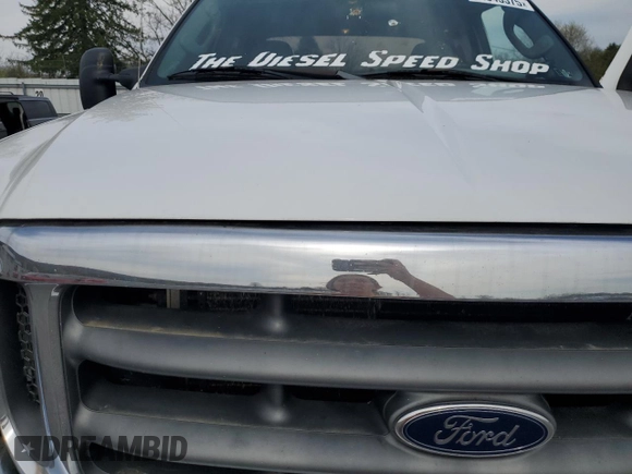 2004 Ford F-350 XL with VIN 1FTSW31P64ED75758, listed as a Copart auction lot 54045575 with 185,254 mi miles and Clean Title. Bid and sale history available at DreamBid. Image 11.