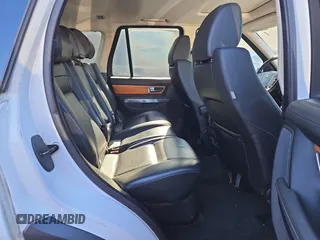2011 Land Rover Range Rover Sport HSE with VIN SALSF2D45BA266832, listed as a Copart auction lot 86561414 with 156,397 mi miles and Clean title. Bid and sale history available at DreamBid. Image 6.