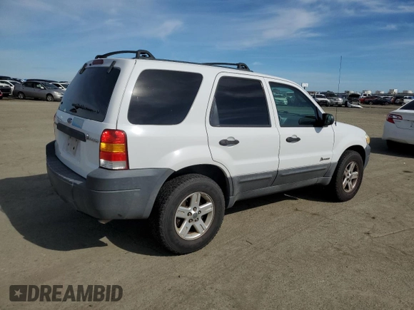 2006 Ford Escape Hybrid with VIN 1FMCU96H86KA13865, listed as a Copart auction lot 45927815 with 152,851 mi miles and Clean Title. Bid and sale history available at carsss.com. Image 3.