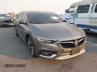 2018 Buick Regal TourX Preferred with VIN W04GU8SX5J1135475, listed as a IAAI auction lot 41236300 with 45,163 mi miles. Bid and sale history available at carsss.com. Image 1.