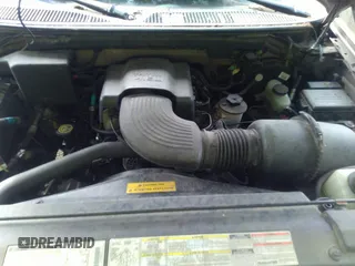 1997 Ford F-150 with VIN 1FTDX17W6VKB77743, listed as a IAAI auction lot 42633936 with 111,152 mi miles and . Bid and sale history available at DreamBid. Image 10.