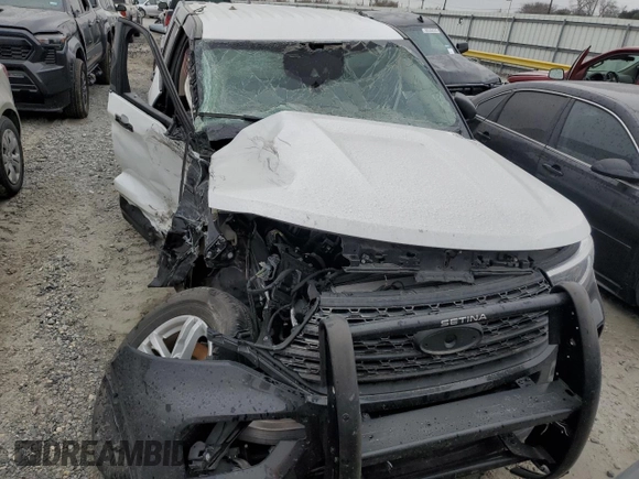 2022 Ford Explorer with VIN 1FMSK7BH6NGB46685, listed as a Copart auction lot 88434925 with Not Provided miles and Salvage Title. Bid and sale history available at carsss.com. Image 5.