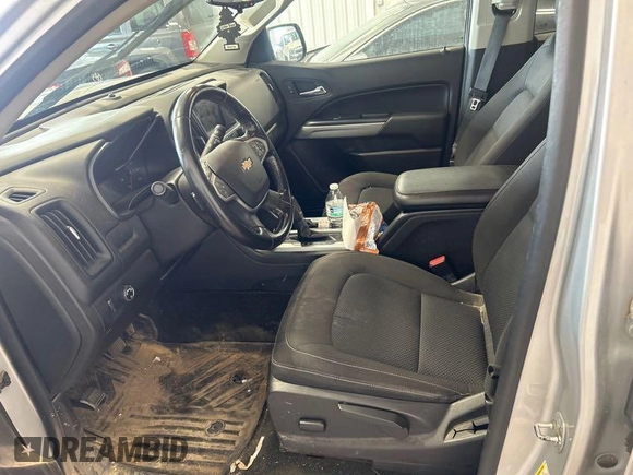 2017 Chevrolet Colorado 2WD LT z VIN 1GCGSCEN7H1185393, wystawiony jako IAAI lot #42511170 z przebiegiem 118 703 mil mil oraz . Historia ofert i sprzedaży dostępna na DreamBid. Obrazek 10.