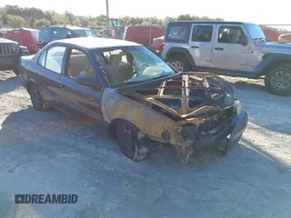 1996 Geo Prizm z VIN 1Y1SK5267TZ023983, wystawiony jako IAAI lot #41366835 z przebiegiem 156 429 mil mil oraz . Historia ofert i sprzedaży dostępna na DreamBid. Obrazek 1.
