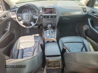 2010 Audi Q5 Premium Plus z VIN WA1LKAFP6AA088818, wystawiony jako Copart lot #61397495 z przebiegiem 103 972 mil mil oraz Szkoda całkowita • Salvage title. Historia ofert i sprzedaży dostępna na DreamBid. Obrazek 8.