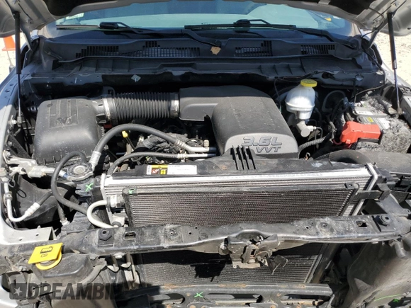 2018 Ram 1500 Big Horn z VIN 1C6RR7GGXJS307181, wystawiony jako Copart lot #53667355 z przebiegiem 116 980 mil mil oraz Szkoda całkowita • Salvage title. Historia ofert i sprzedaży dostępna na DreamBid. Obrazek 11.