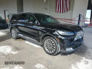 2021 Lincoln Aviator Reserve z VIN 5LM5J7WC5MGL17470, wystawiony jako Copart lot #88851245 z przebiegiem 70 598 mil mil oraz Nie do naprawy • Non repairable. Historia ofert i sprzedaży dostępna na DreamBid. Obrazek 4.