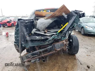2002 Chevrolet Avalanche with VIN 3GNEK13T72G309949, listed as a Copart auction lot 49253894 with 196,009 mi miles and Salvage Title. Bid and sale history available at DreamBid. Image 6.
