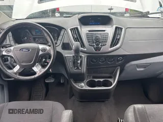 2017 Ford Transit z VIN 1FMZK1CG6HKA18059, wystawiony jako Copart lot #59103305 z przebiegiem 160 829 mil mil oraz Tytuł czysty. Historia ofert i sprzedaży dostępna na DreamBid. Obrazek 9.