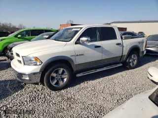 2009 Dodge Ram 1500 SLT with VIN 1D3HB13T09J532498, listed as a Copart auction lot 48120915 with 186,017 mi miles and Salvage Title. Bid and sale history available at carsss.com. Image 1.
