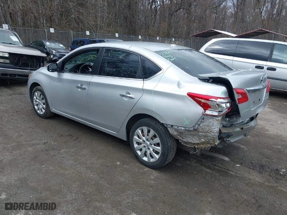 2016 Nissan Sentra SR with VIN 3N1AB7AP8GL662203, listed as a IAAI auction lot 41739620 with 131,001 mi miles. Bid and sale history available at carsss.com. Image 3.
