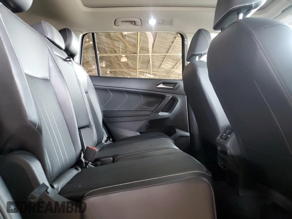 2024 Volkswagen Tiguan SE with VIN 3VVNB7AX3RM114137, listed as a Copart auction lot 53078155 with 11,848 mi miles and Salvage Title. Bid and sale history available at DreamBid. Image 10.