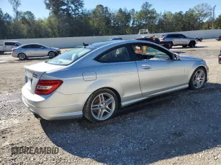 2013 Mercedes-Benz C 350 with VIN WDDGJ5HB9DG053765, listed as a Copart auction lot 80880434 with 93,323 mi miles and Salvage Title. Bid and sale history available at carsss.com. Image 3.