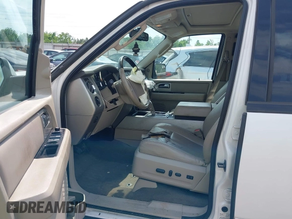 2012 Ford Expedition Limited with VIN 1FMJU1K52CEF29279, listed as a IAAI auction lot 42120438 with Not provided miles and . Bid and sale history available at DreamBid. Image 5.