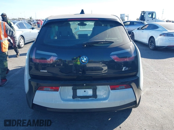 2014 BMW i3 with VIN WBY1Z4C57EV276810, listed as a IAAI auction lot 41370310 with Not provided miles and . Bid and sale history available at DreamBid. Image 15.