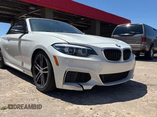 2018 BMW 2 Series M240i with VIN WBA2N1C56JVC28015, listed as a Copart auction lot 55881055 with 68,268 mi miles and Clean Title. Bid and sale history available at carsss.com. Image 1.