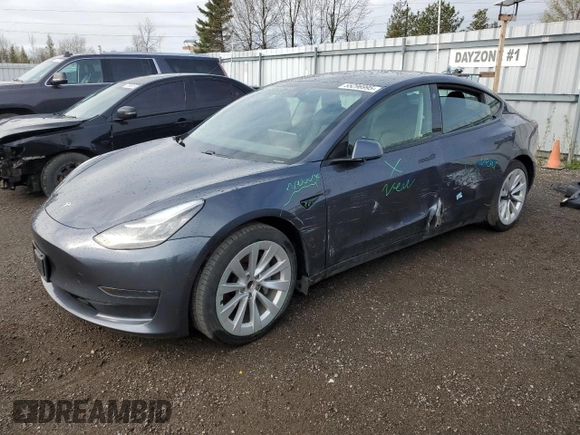 2021 Tesla Model 3 Standard Range Plus z VIN 5YJ3E1EA6MF838465, wystawiony jako Copart lot #55296995 z przebiegiem 81 661 mil mil oraz Czysty tytuł • Clean title. Historia ofert i sprzedaży dostępna na DreamBid. Obrazek 1.