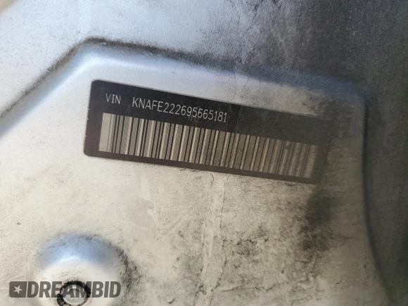 2009 Kia Spectra EX z VIN KNAFE222695665181, wystawiony jako Copart lot #42852235 z przebiegiem 234 852 mil mil oraz Szkoda całkowita • Salvage title. Historia ofert i sprzedaży dostępna na DreamBid. Obrazek 12.
