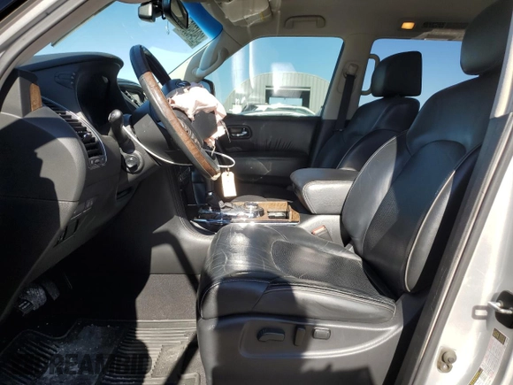 2017 Infiniti QX80 with VIN JN8AZ2NE2H9156143, listed as a Copart auction lot 42945985 with 157,392 mi miles and Salvage Title. Bid and sale history available at DreamBid. Image 7.