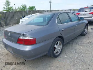 2002 Acura TL with VIN 19UUA56612A054381, listed as a IAAI auction lot 42176864 with 147,175 mi miles. Bid and sale history available at carsss.com. Image 4.