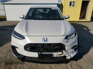 2025 Honda HR-V EX-L with VIN 3CZRZ1H76SM722801, listed as a Copart auction lot 42260755 with 55 mi miles and Salvage Title. Bid and sale history available at carsss.com. Image 5.