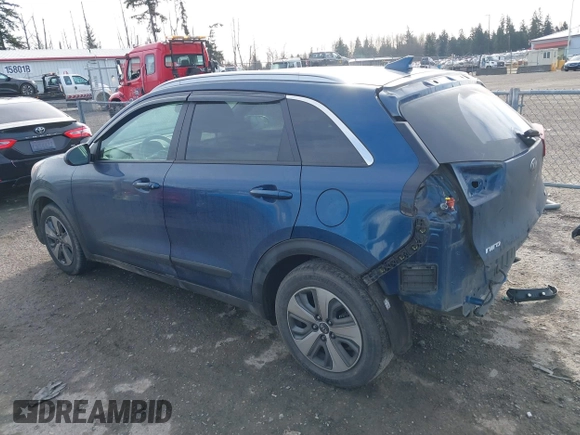 2017 Kia Niro LX with VIN KNDCB3LC0H5104761, listed as a IAAI auction lot 41516734 with 110,486 mi miles. Bid and sale history available at carsss.com. Image 3.