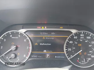 2022 Nissan Sentra SV z VIN 3N1AB8CV1NY253882, wystawiony jako IAAI lot #41942906 z przebiegiem 97 042 mil mil oraz . Historia ofert i sprzedaży dostępna na DreamBid. Obrazek 16.