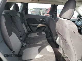 2018 Jeep Cherokee Latitude Tech Connect with VIN 1C4PJMCB5JD520365, listed as a Copart auction lot 53611414 with 110,229 mi miles and Salvage title. Bid and sale history available at DreamBid. Image 10.