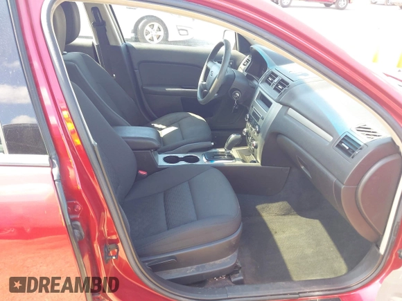 2010 Ford Fusion SE with VIN 3FAHP0HG3AR345109, listed as a IAAI auction lot 42156962 with 141,224 mi miles and . Bid and sale history available at DreamBid. Image 5.