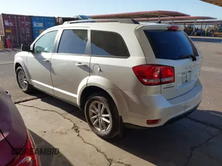 2018 Dodge Journey SXT with VIN 3C4PDCBB8JT172185, listed as a IAAI auction lot 42238383 with 150,070 mi miles and . Bid and sale history available at DreamBid. Image 3.