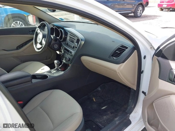 2015 Kia Optima LX with VIN 5XXGM4A78FG366057, listed as a IAAI auction lot 41804245 with 75,502 mi miles. Bid and sale history available at carsss.com. Image 5.