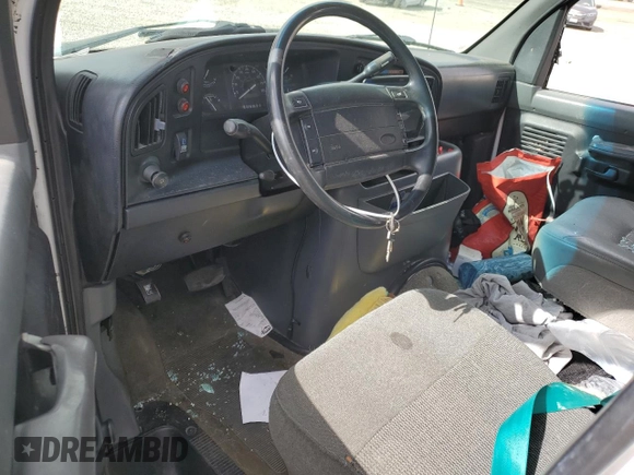 1995 Ford Econoline Wagon XL z VIN 1FBJS31H0SHB49053, wystawiony jako Copart lot #44952525 z przebiegiem Nie podano mil oraz Szkoda całkowita • Salvage title. Historia ofert i sprzedaży dostępna na DreamBid. Obrazek 8.