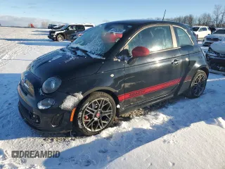 2017 FIAT 500 Abarth z VIN 3C3CFFFH3HT522586, wystawiony jako Copart lot #83352004 z przebiegiem 80 600 mil mil oraz Szkody całkowita. Historia ofert i sprzedaży dostępna na DreamBid. Obrazek 1.