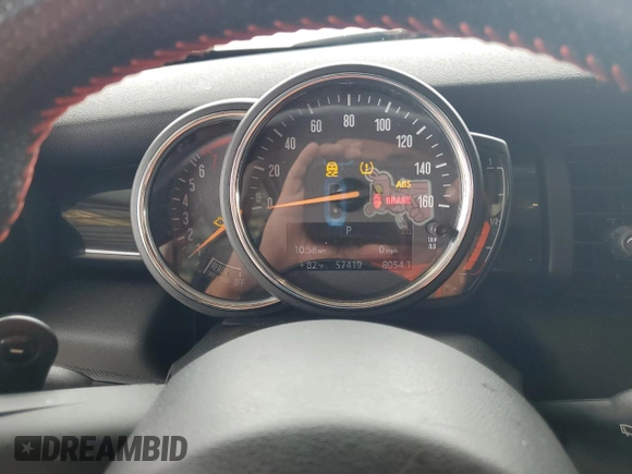 2021 MINI Hardtop 4 Door Cooper S with VIN WMWXU9C0XM2M90621, listed as a Copart auction lot 52513635 with 57,419 mi miles and Salvage title. Bid and sale history available at DreamBid. Image 9.