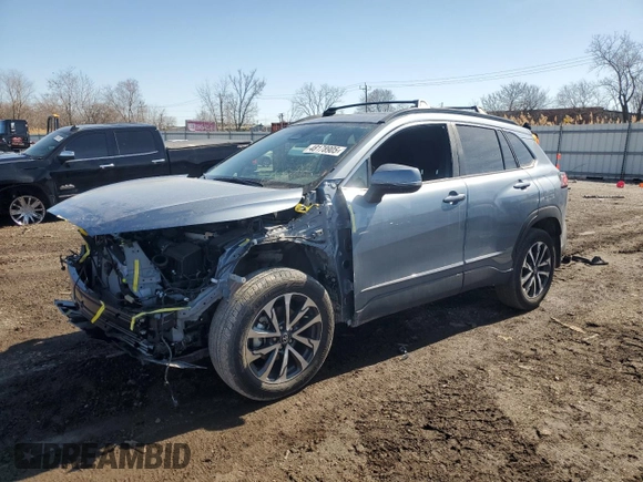 2024 Toyota Corolla Cross XLE z VIN 7MUDAABG2RV106366, wystawiony jako Copart lot #48178905 z przebiegiem 5 037 mil mil oraz Szkoda całkowita • Salvage title. Historia ofert i sprzedaży dostępna na DreamBid. Obrazek 1.