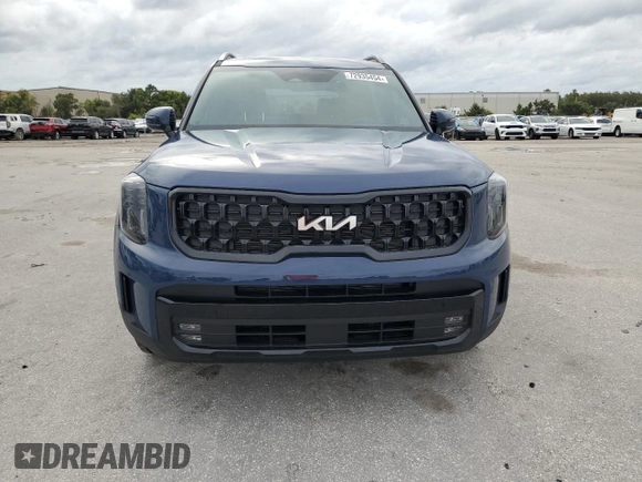 2024 Kia Telluride SX Prestige with VIN 5XYP5DGC6RG534442, listed as a Copart auction lot 72935454 with 1,986 mi miles and Salvage title. Bid and sale history available at DreamBid. Image 5.