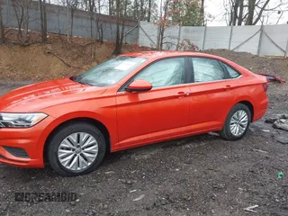 2020 Volkswagen Jetta S z VIN 3VWCB7BU1LM047424, wystawiony jako IAAI lot #41989854 z przebiegiem 36 020 mil mil oraz . Historia ofert i sprzedaży dostępna na DreamBid. Obrazek 15.