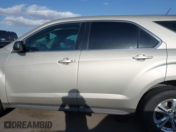 2014 Chevrolet Equinox LS with VIN 1GNALAEK2EZ128844, listed as a IAAI auction lot 41943811 with 130,583 mi miles and . Bid and sale history available at carsss.com. Image 14.