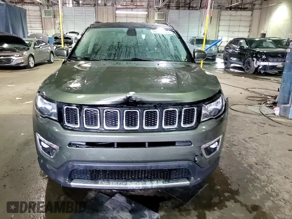 2018 Jeep Compass Limited with VIN 3C4NJDCB8JT418740, listed as a Copart auction lot 52422155 with 184,940 mi miles and Clean Title. Bid and sale history available at DreamBid. Image 14.