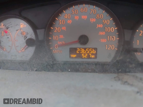 2003 Saturn ION with VIN 1G8AL52F43Z113308, listed as a IAAI auction lot 41973673 with 236,556 mi miles. Bid and sale history available at carsss.com. Image 7.
