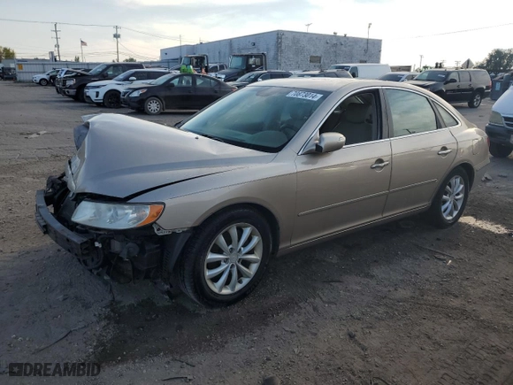 2008 Hyundai Azera Limited with VIN KMHFC46F18A264043, listed as a Copart auction lot 70873014 with 0 mi miles and Salvage Title. Bid and sale history available at carsss.com. Image 1.