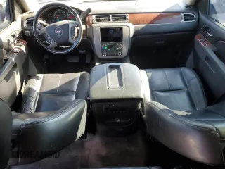 2012 GMC Yukon XL SLT with VIN 1GKS2KE7XCR123703, listed as a Copart auction lot 47031385 with 80,608 mi miles and Salvage Title. Bid and sale history available at carsss.com. Image 8.